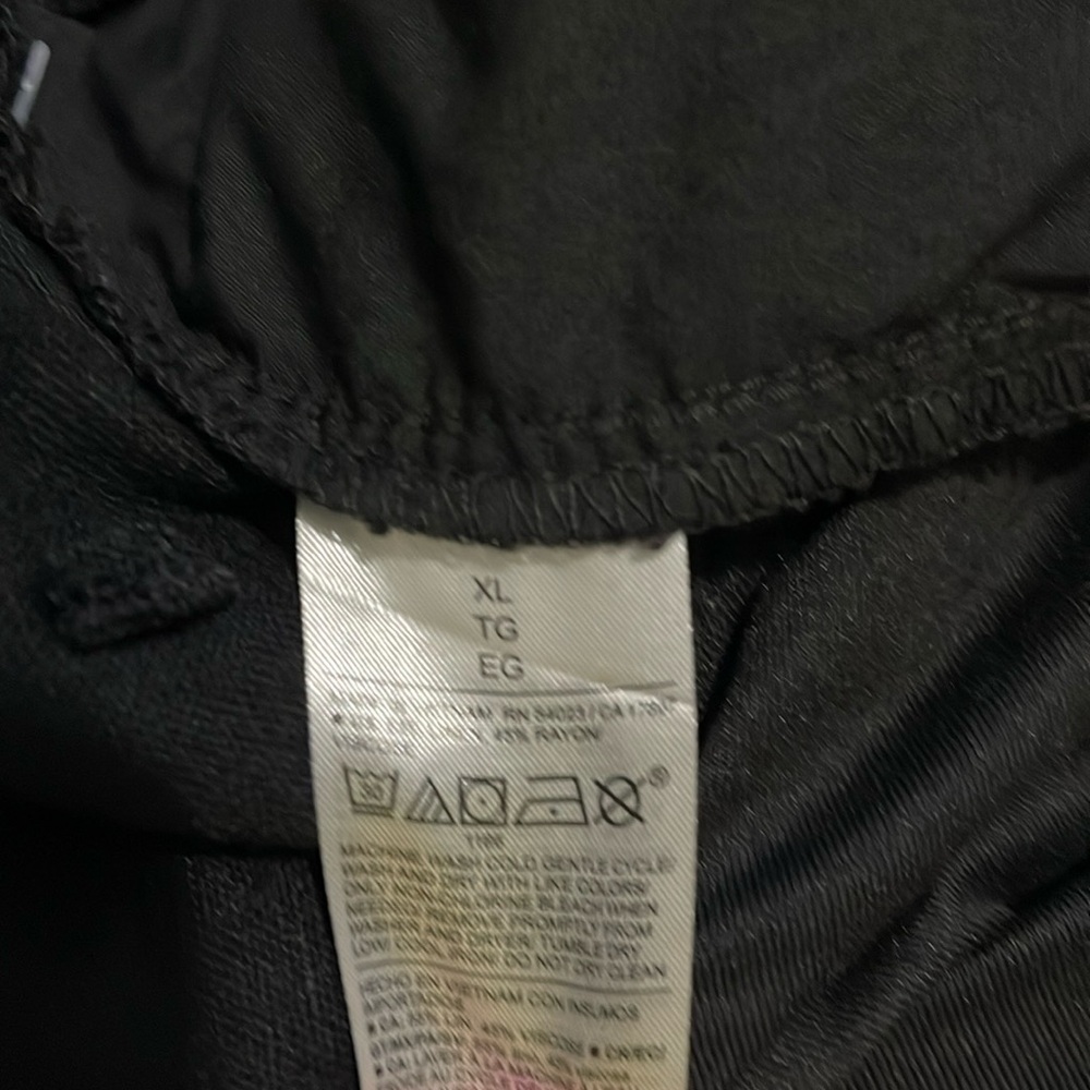 NWT- Old Navy Maternity - XL. Linen Blend Pant - Picture 7 of 7